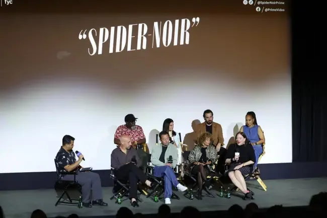 Команда продюсеров «Spider-Noir» черпала вдохновение как из комиксов, так и из фильмов с Хамфри Богартом (и знала, когда отойти от обоих) — Смотрите
